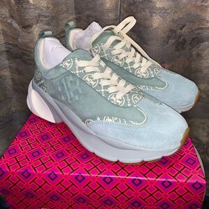 Tory Burch T Monogram Good Luck Trainer sneaker Size 9.5